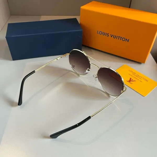 LV LOUIS VUITTON (  ルイヴィトン ) サングラス 241012
