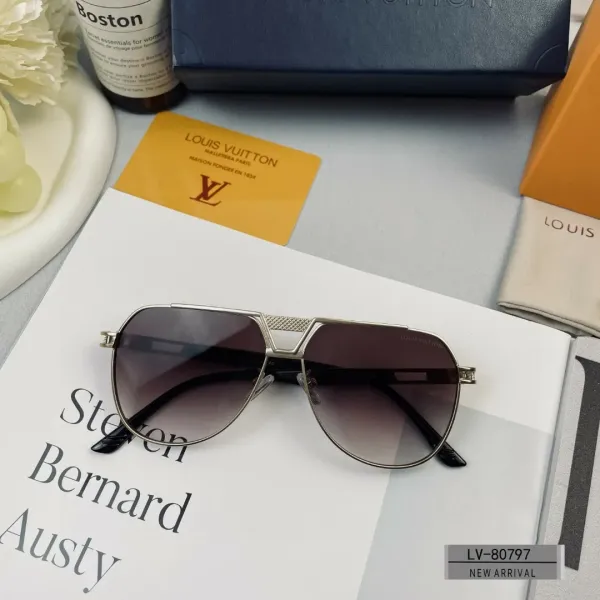 LOUIS VUITTON(ルイヴィトン) サングラス 24706