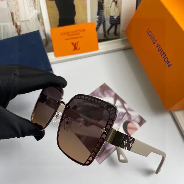 LOUIS VUITTON(ルイヴィトン) サングラス 24706