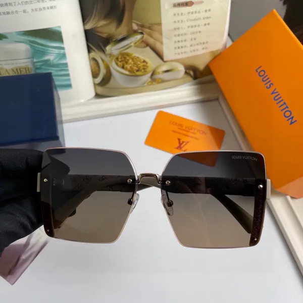 LOUIS VUITTON(ルイヴィトン) サングラス 24706