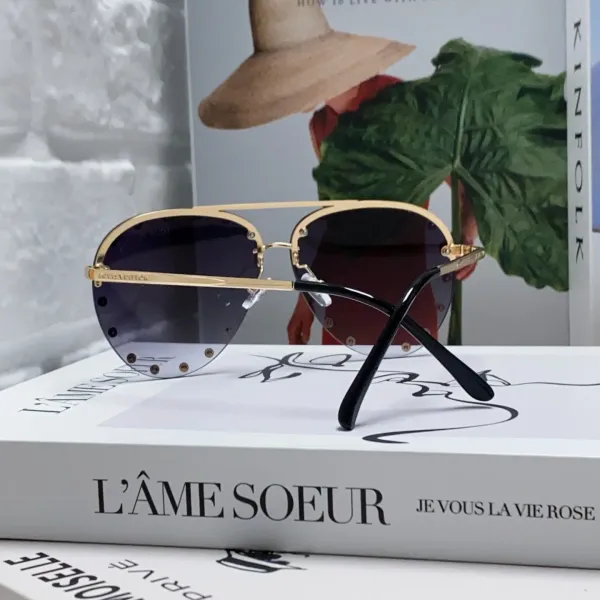 LOUIS VUITTON(ルイヴィトン) サングラス 24706