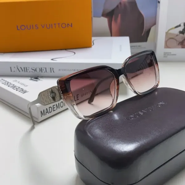 LOUIS VUITTON(ルイヴィトン) サングラス 24706