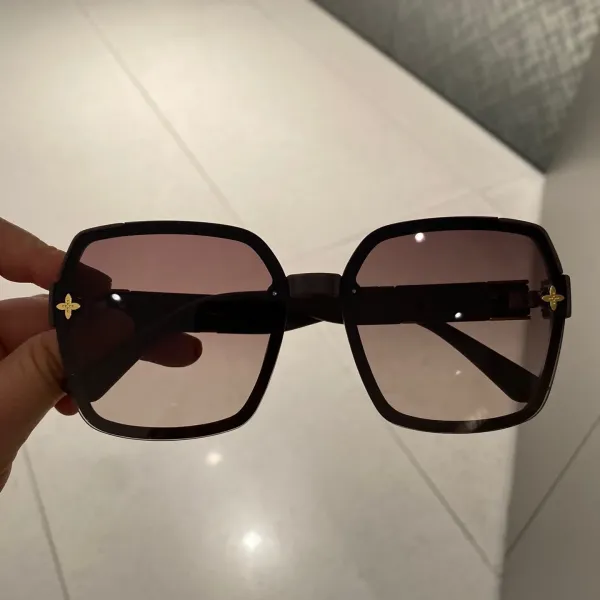 LOUIS VUITTON(ルイヴィトン) サングラス