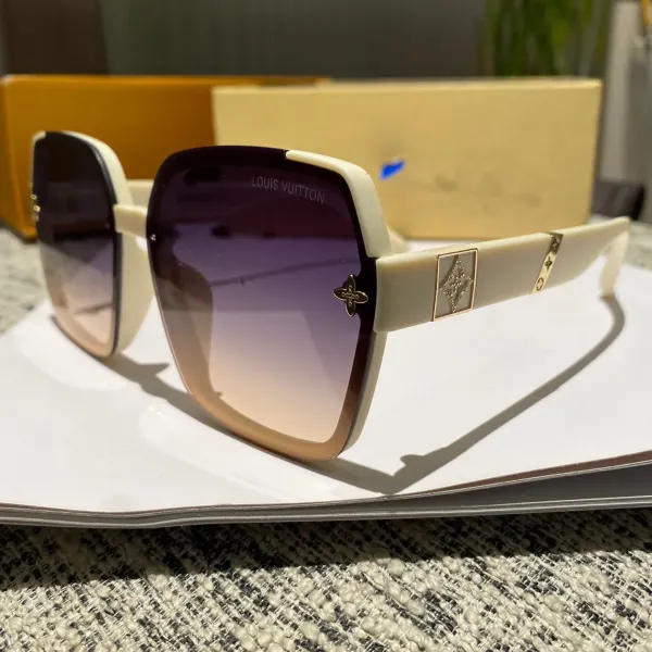LOUIS VUITTON(ルイヴィトン) サングラス