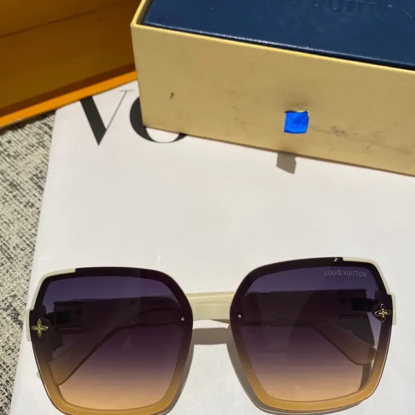 LOUIS VUITTON(ルイヴィトン) サングラス