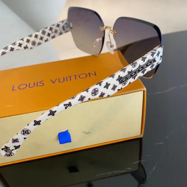 LOUIS VUITTON(ルイヴィトン) サングラス