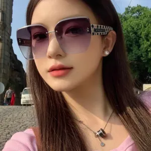 LOUIS VUITTON(ルイヴィトン) サングラス LOUIS VUITTON(ルイヴィトン) サングラス