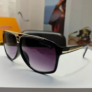 LOUIS VUITTON(ルイヴィトン) サングラス LOUIS VUITTON(ルイヴィトン) サングラス