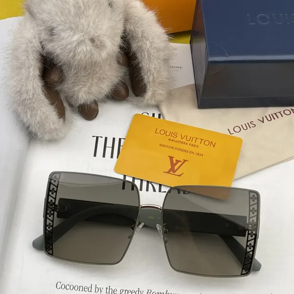 LOUIS VUITTON(ルイヴィトン) サングラス