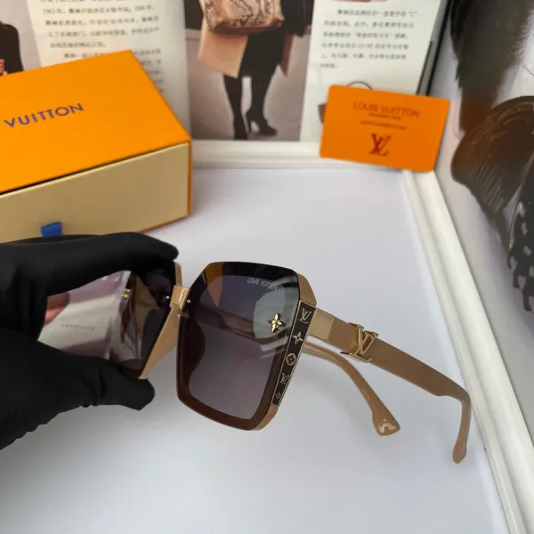 LOUIS VUITTON(ルイヴィトン ) サングラス