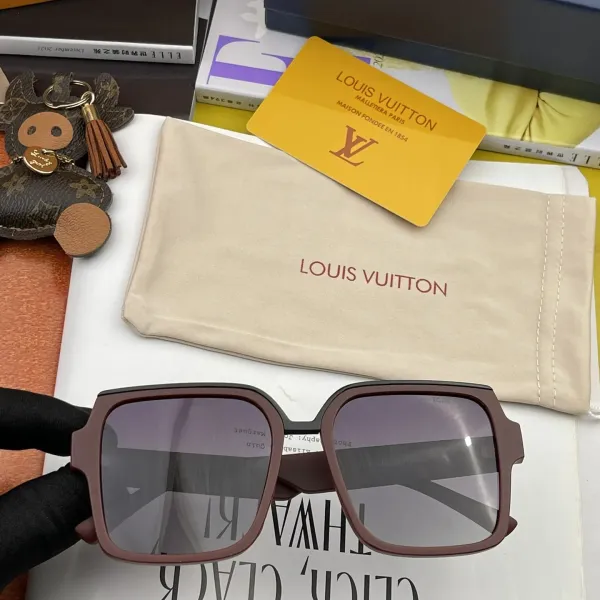 LOUIS VUITTON(ルイヴィトン ) サングラス