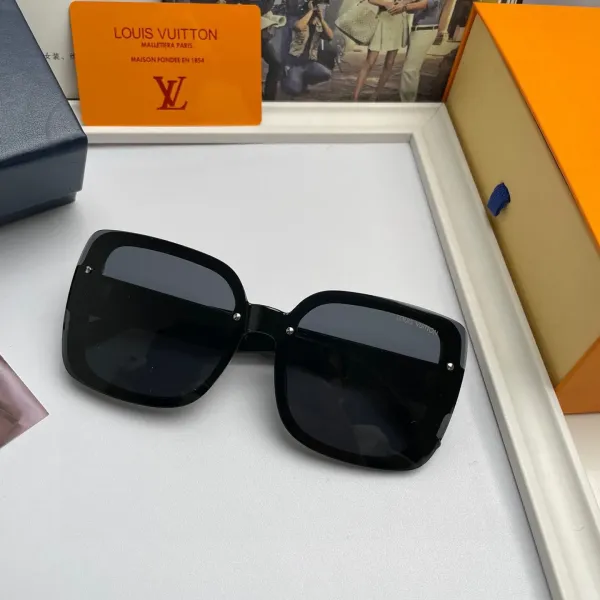 LOUIS VUITTON (  ルイヴィトン ) サングラス