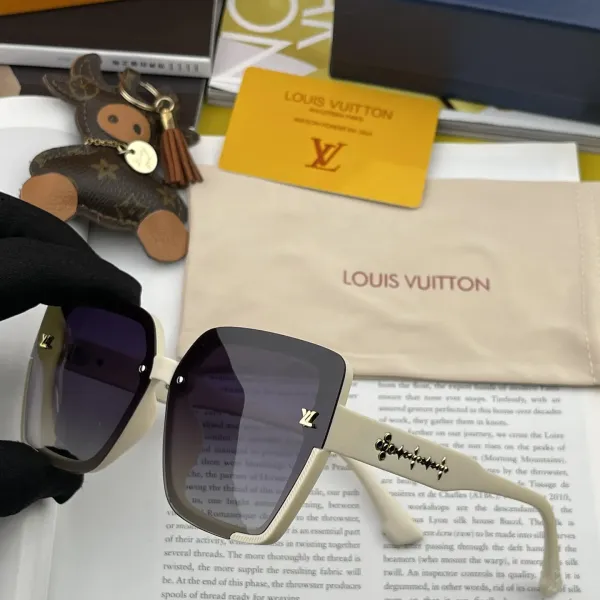 LOUIS VUITTON (  ルイヴィトン ) サングラス