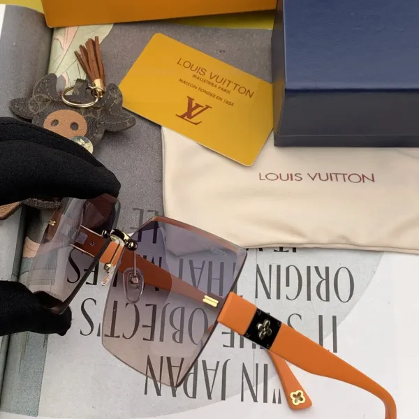 LOUIS VUITTON (  ルイヴィトン ) サングラス