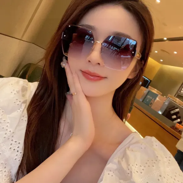 LOUIS VUITTON( ルイヴィトン) サングラス