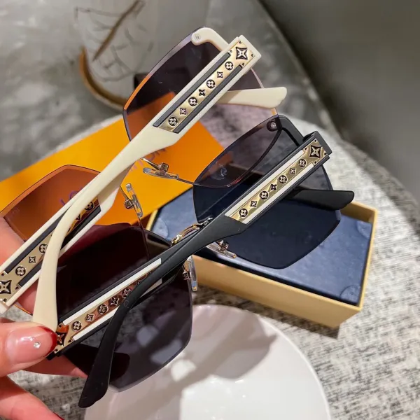 LOUIS VUITTON( ルイヴィトン) サングラス