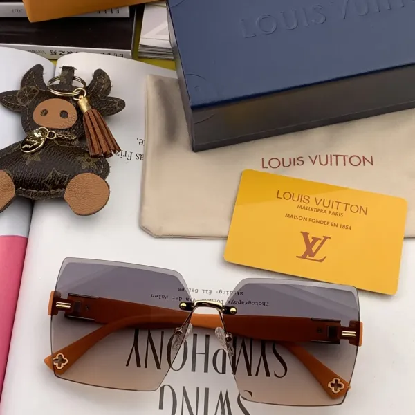 LOUIS VUITTON( ルイヴィトン) サングラス