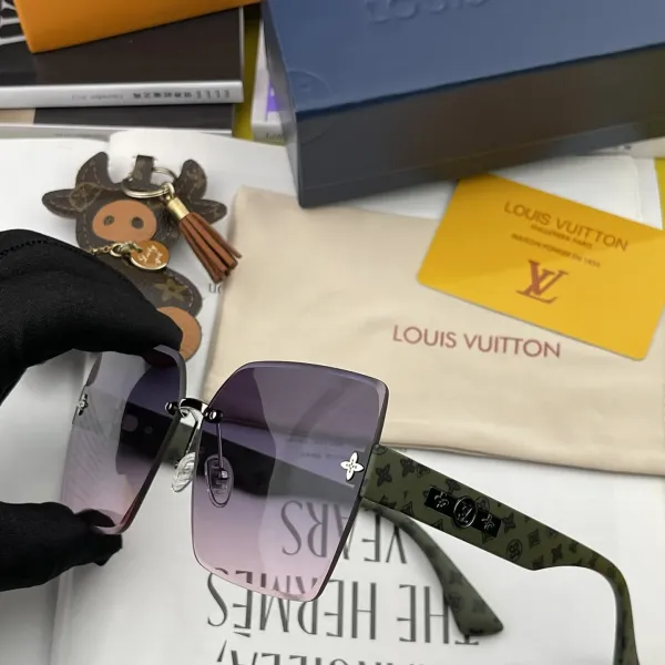 LOUIS VUITTON( ルイヴィトン) サングラス