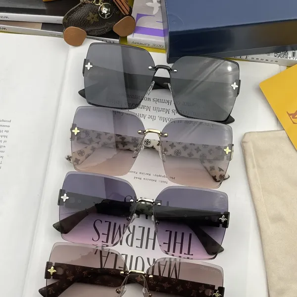 LOUIS VUITTON( ルイヴィトン) サングラス