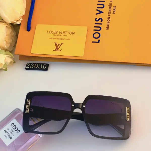 LOUIS VUITTON (ルイヴィトン) サングラス