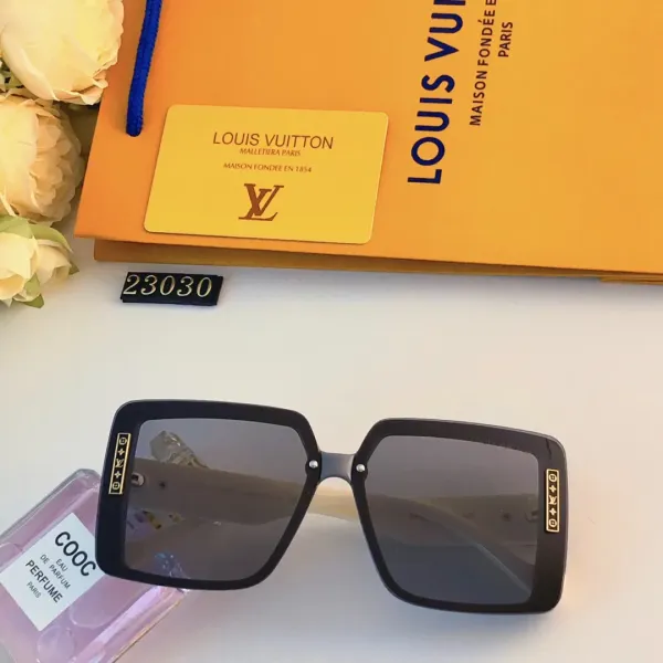 LOUIS VUITTON (ルイヴィトン) サングラス