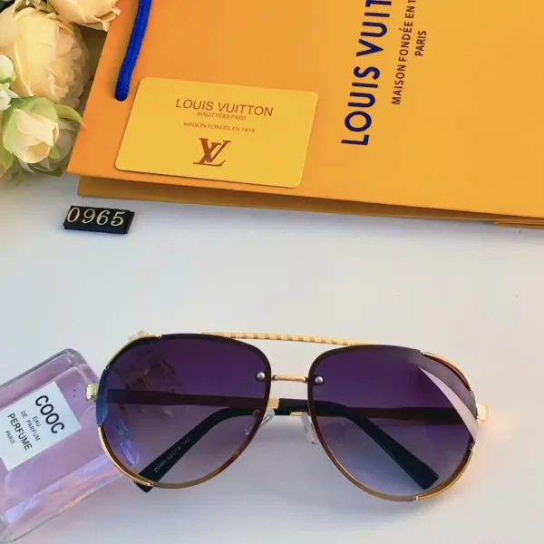 LOUIS VUITTON (ルイヴィトン) サングラス