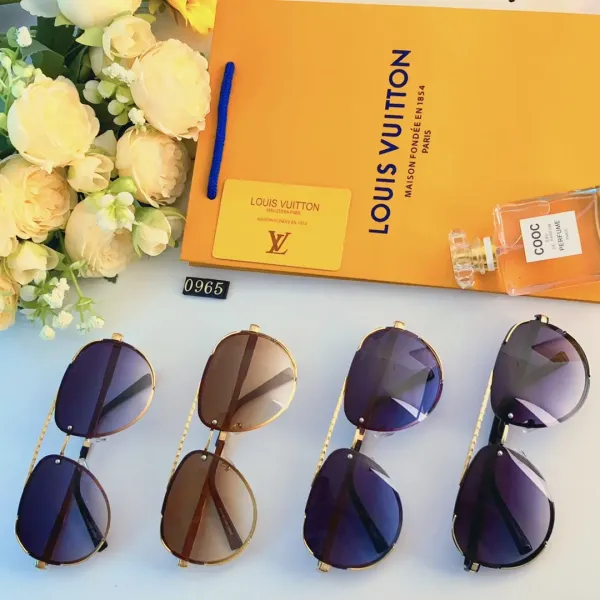 LOUIS VUITTON (ルイヴィトン) サングラス