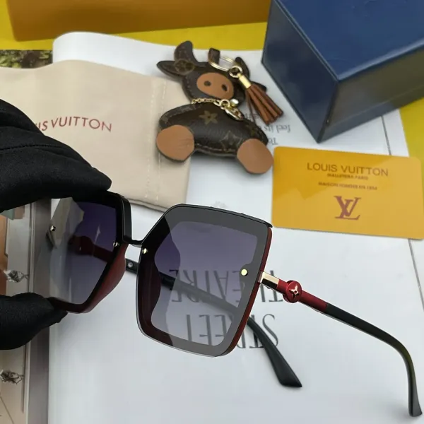 LOUIS VUITTON(ルイヴィトン ) サングラス