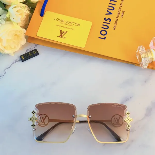LOUIS VUITTON(ルイヴィトン ) サングラス