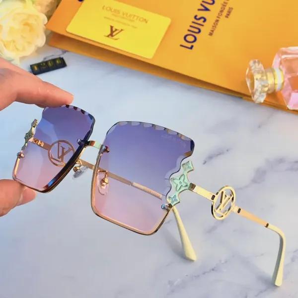 LOUIS VUITTON(ルイヴィトン ) サングラス