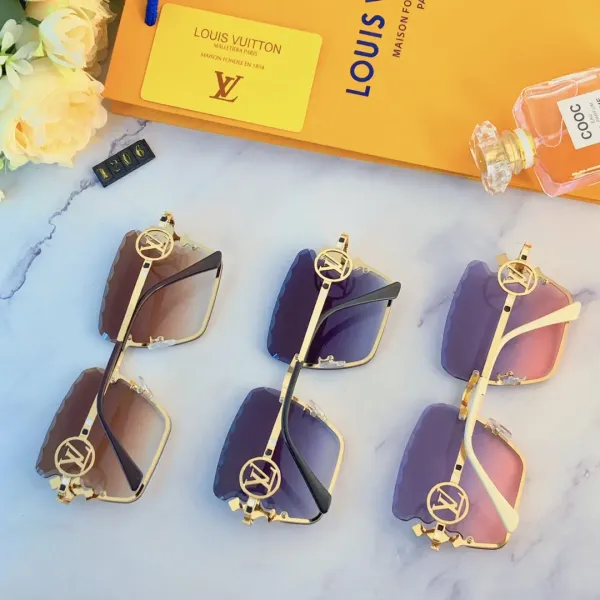 LOUIS VUITTON(ルイヴィトン ) サングラス