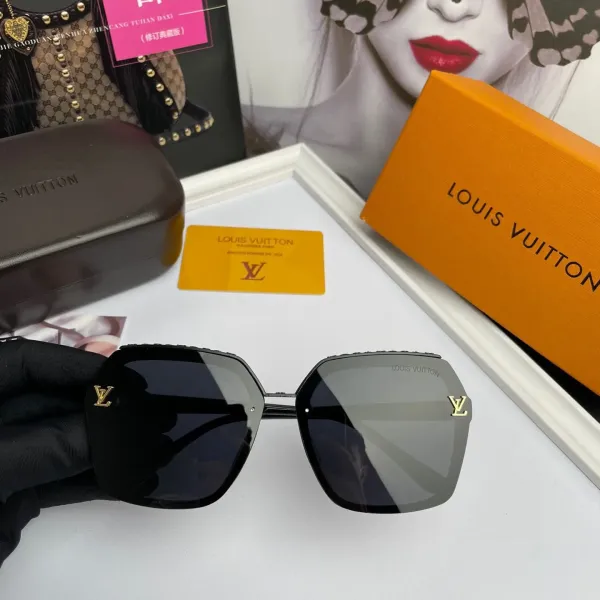 LOUIS VUITTON(ルイヴィトン ) サングラス