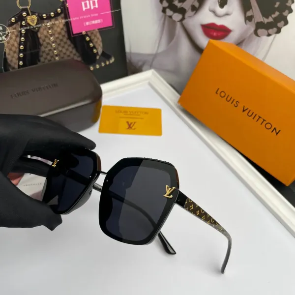 LOUIS VUITTON(ルイヴィトン ) サングラス