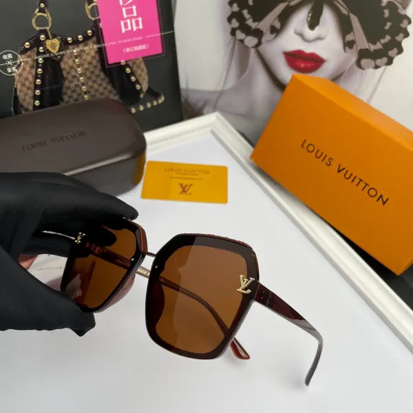 LOUIS VUITTON(ルイヴィトン ) サングラス