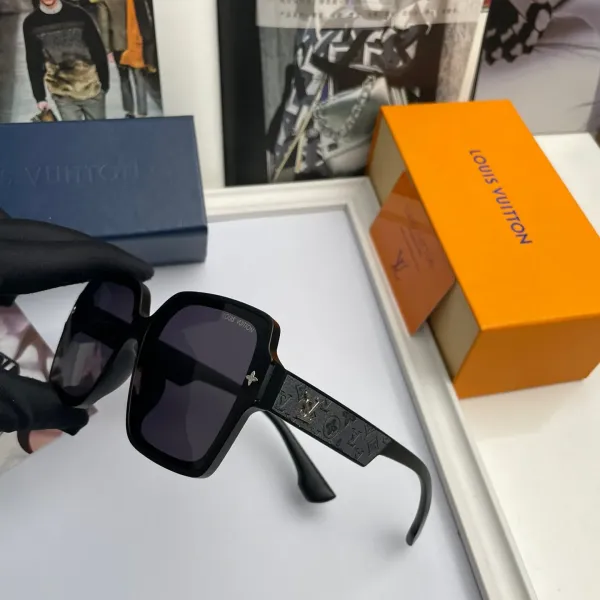 LOUIS VUITTON(ルイヴィトン ) サングラス