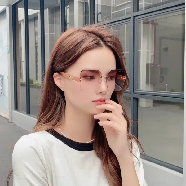 LOUIS VUITTON(ルイヴィトン ) サングラス