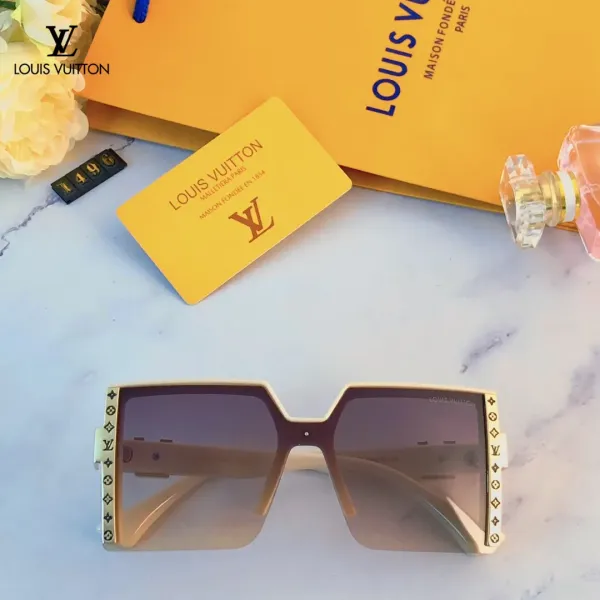 LOUIS VUITTON(ルイヴィトン ) サングラス