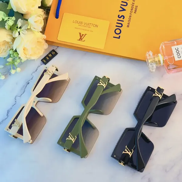 LOUIS VUITTON(ルイヴィトン ) サングラス