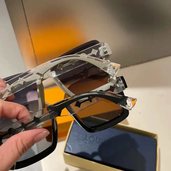 LOUIS VUITTON(ルイヴィトン ) サングラス
