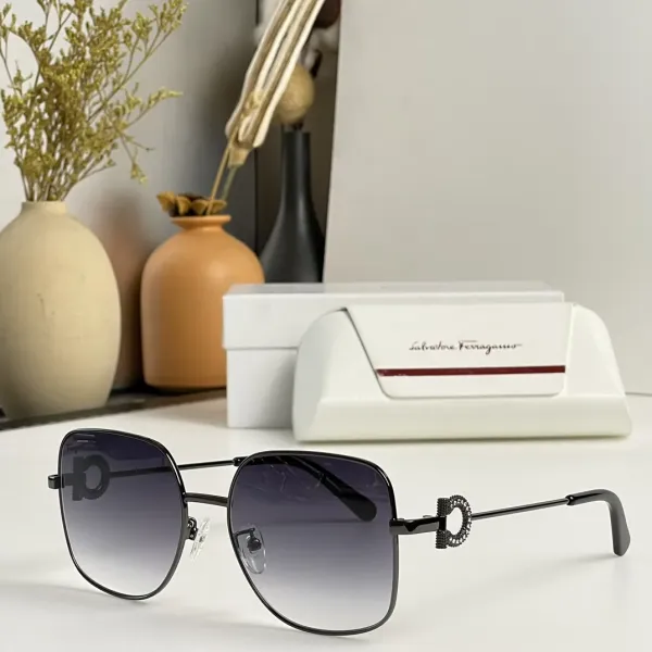 LOUIS VUITTON(ルイヴィトン ) サングラス