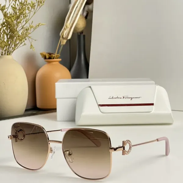 LOUIS VUITTON(ルイヴィトン ) サングラス