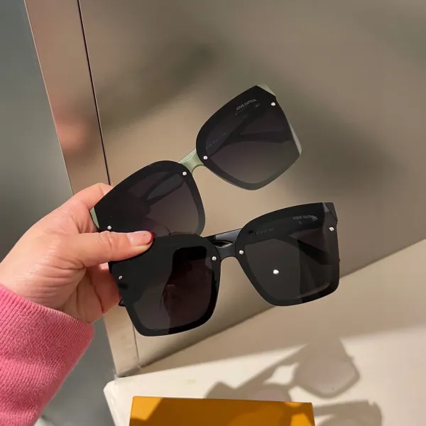 LOUIS VUITTON(ルイヴィトン ) サングラス