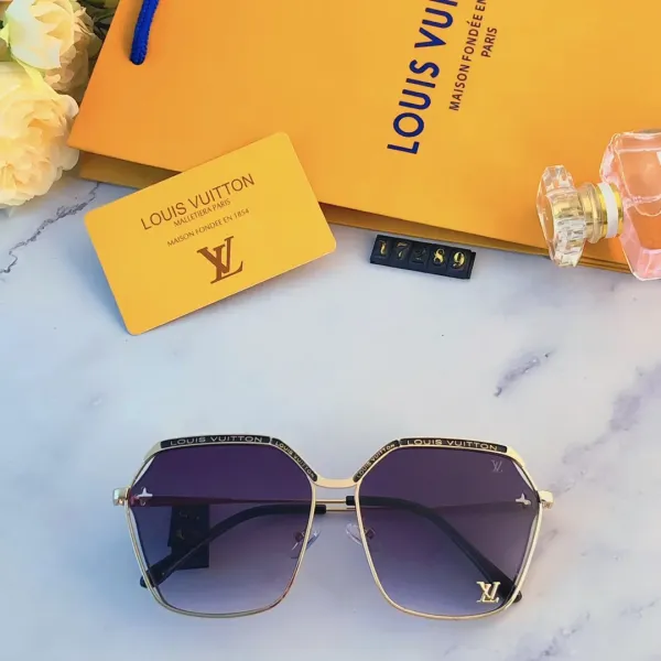 LOUIS VUITTON(ルイヴィトン ) サングラス