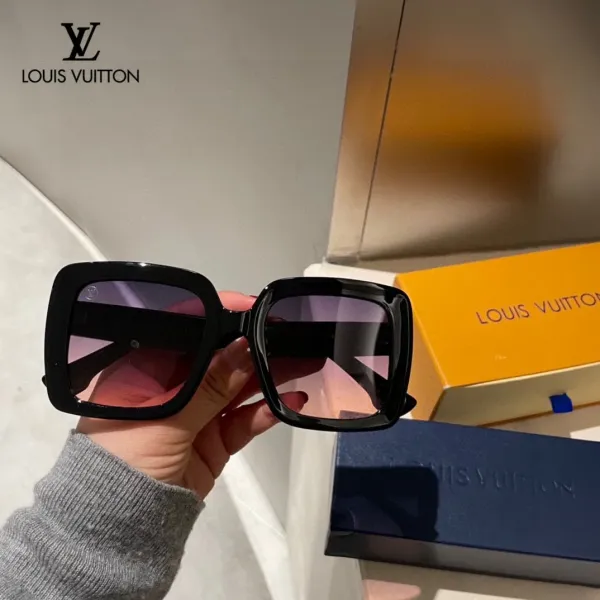 LOUIS VUITTON (  ルイヴィトン ) サングラス