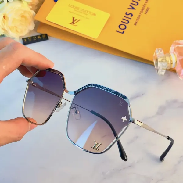 LOUIS VUITTON (  ルイヴィトン ) サングラス