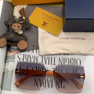 LOUIS VUITTON ( ルイヴィトン ) サングラス LOUIS VUITTON ( ルイヴィトン ) サングラス