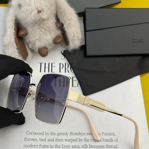 DIOR( ディオール ) サングラス  241012