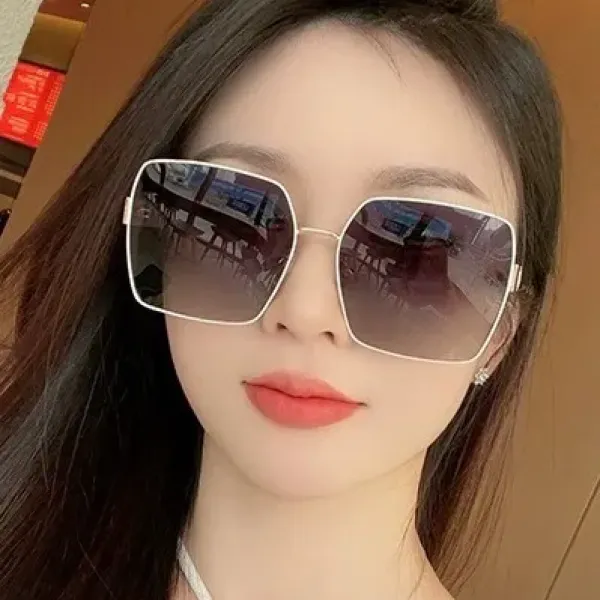DIOR( ディオール ) サングラス  241012