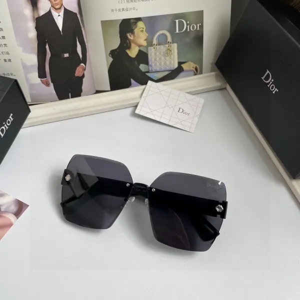 DIOR(  ディオール ) サングラス 24705