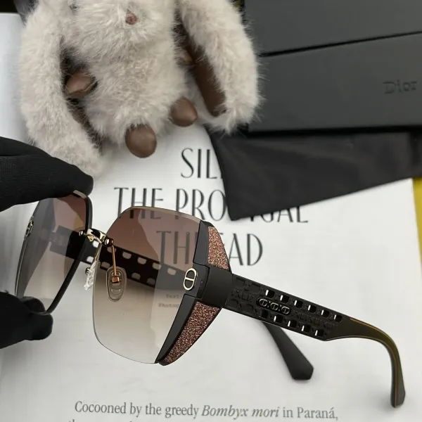 DIOR(  ディオール ) サングラス 24705